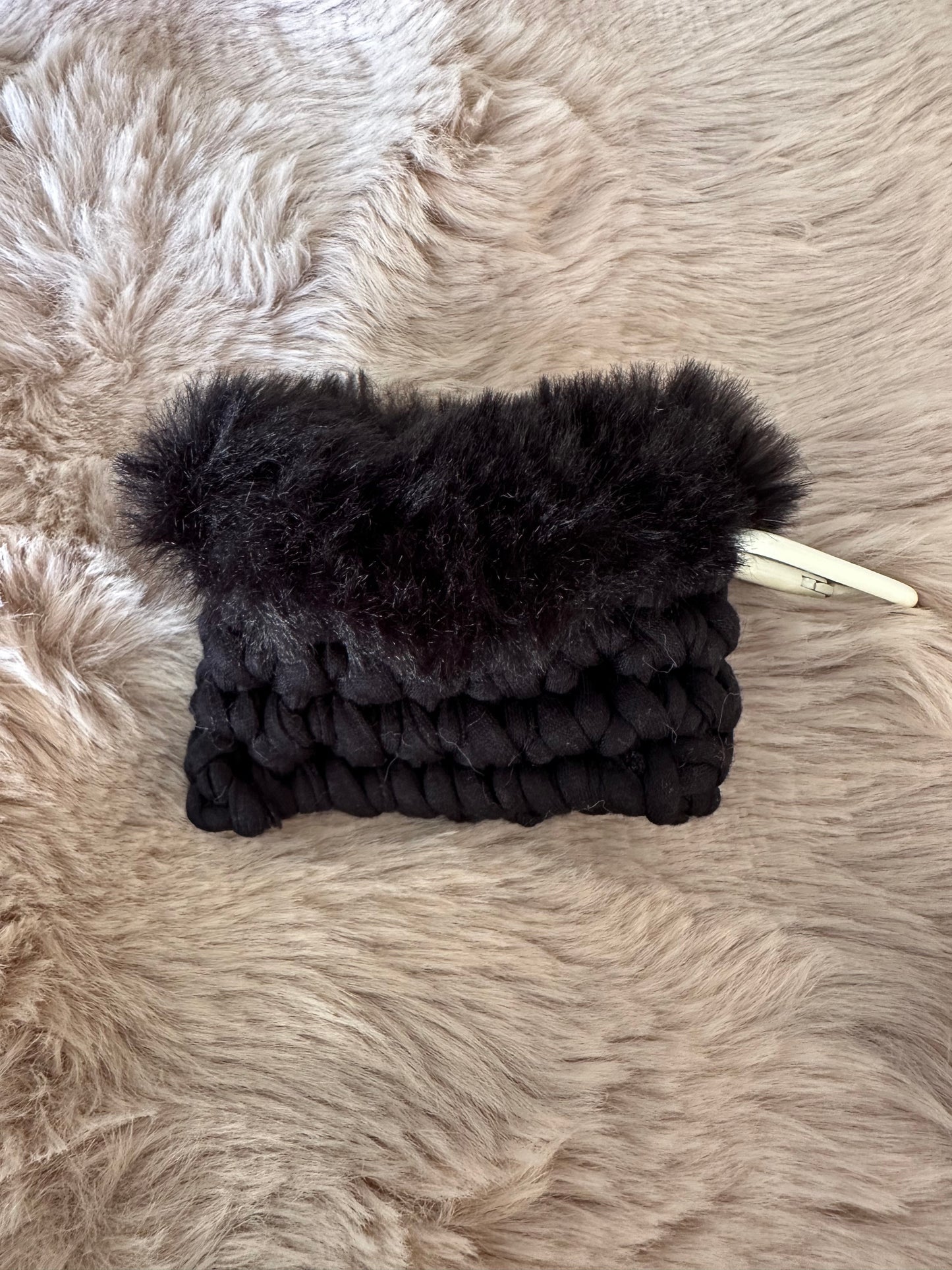 Pochettes Airpods en fourrure 🐻‍❄️