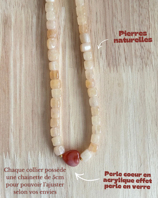 Collier La Lumineuse en crochet fait main - Machja Perla (vue de face)