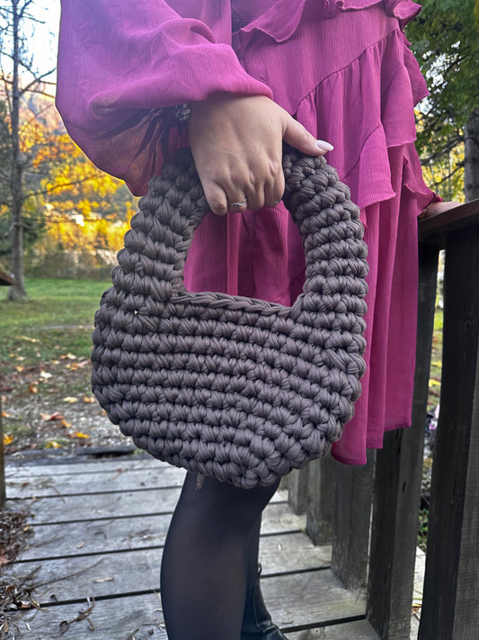Sac ISULA chocolat Choco glow en crochet fait main - Machja Perla