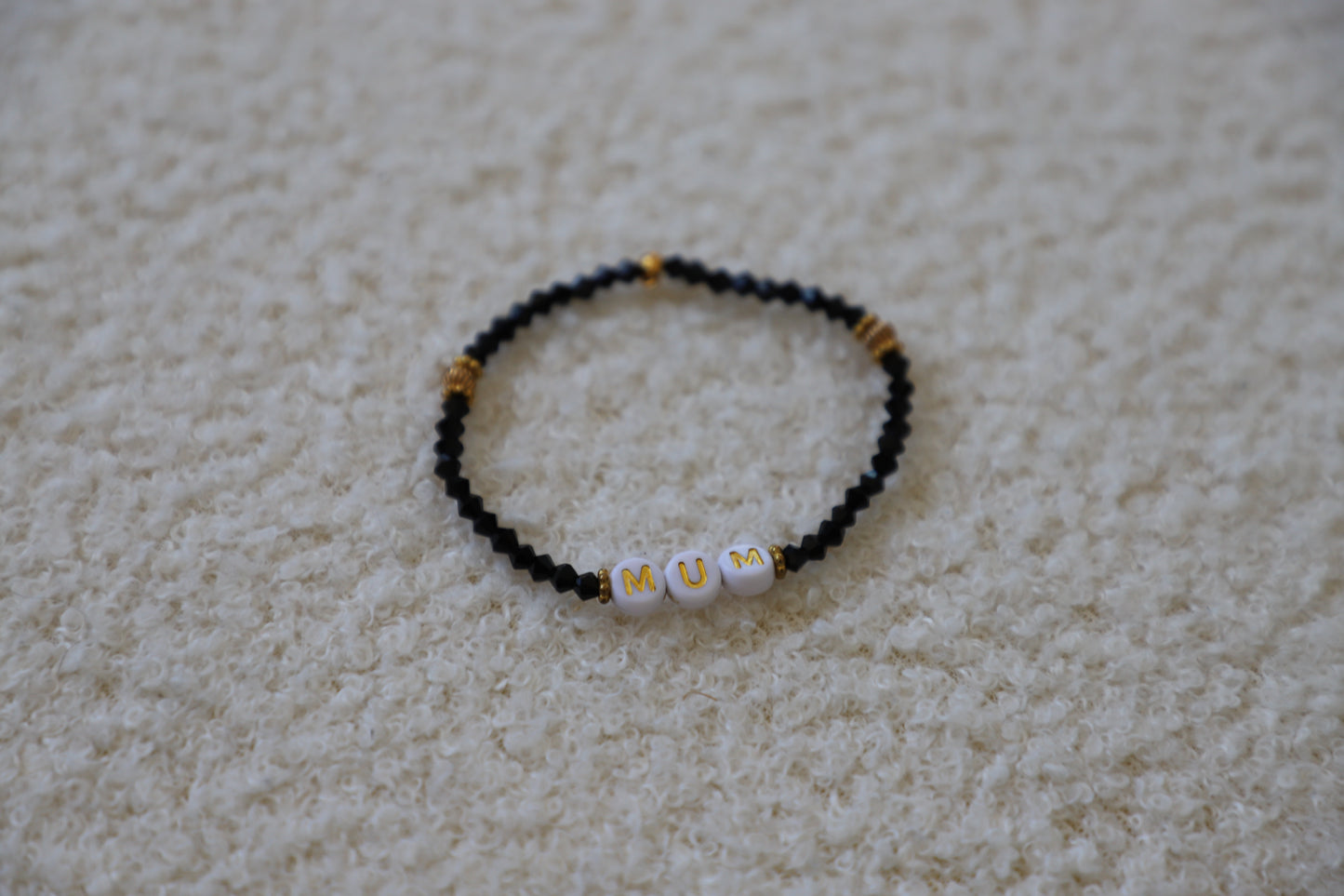 Bracelet perles de rocailles - MUM  💝